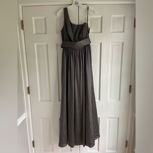 Gray, off-the-shoulder prom/bridesmaid dress
